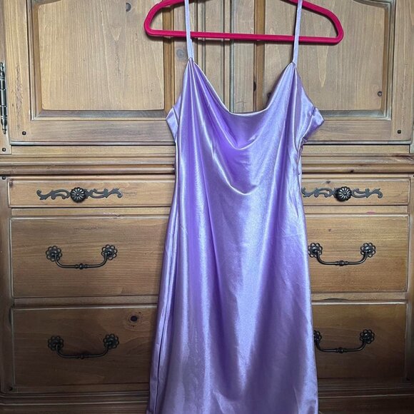 Women's Lilac Satin Slip Dress w Adjustable Straps and Cowl Neck - Picture 1 of 5